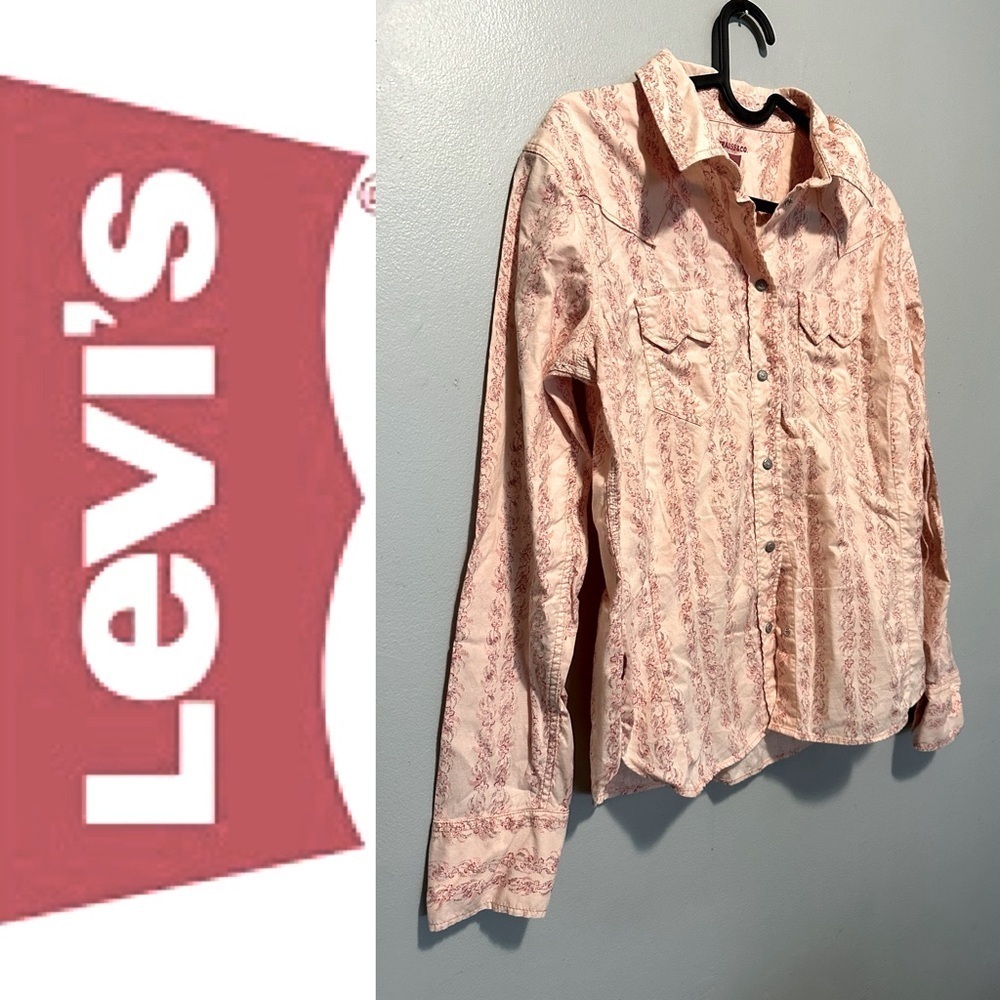 Levi’s Western peach paisley festival long sleeve button down shirt size M